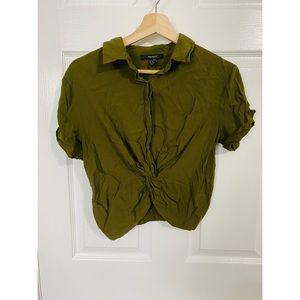 • cropped blouse •